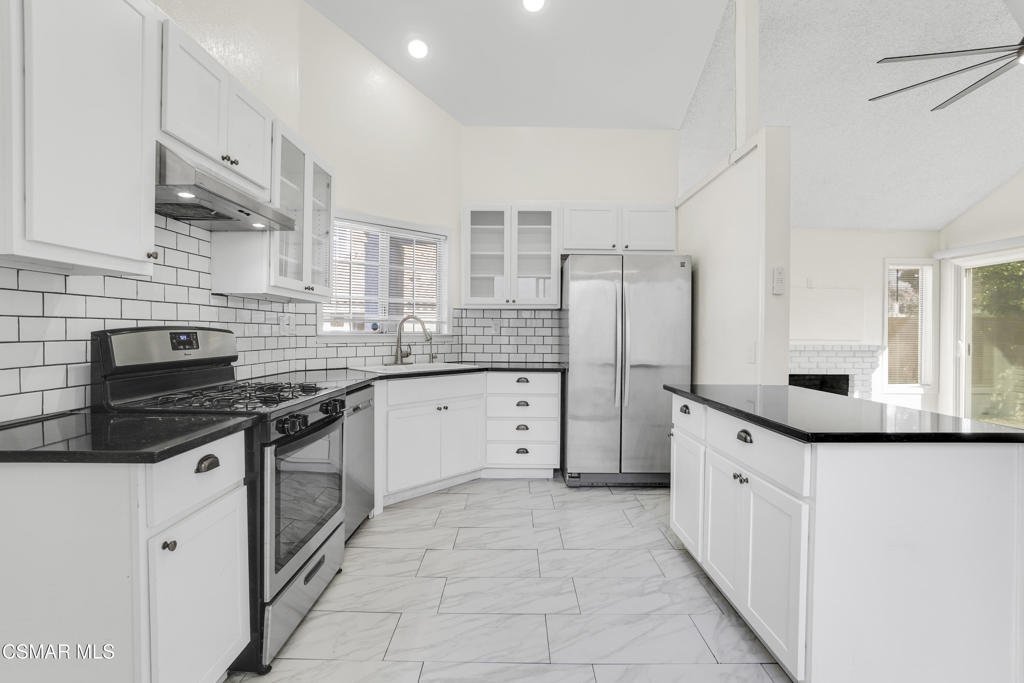 160 Birchwood Street, Anaheim CA 92808 - photo 6
