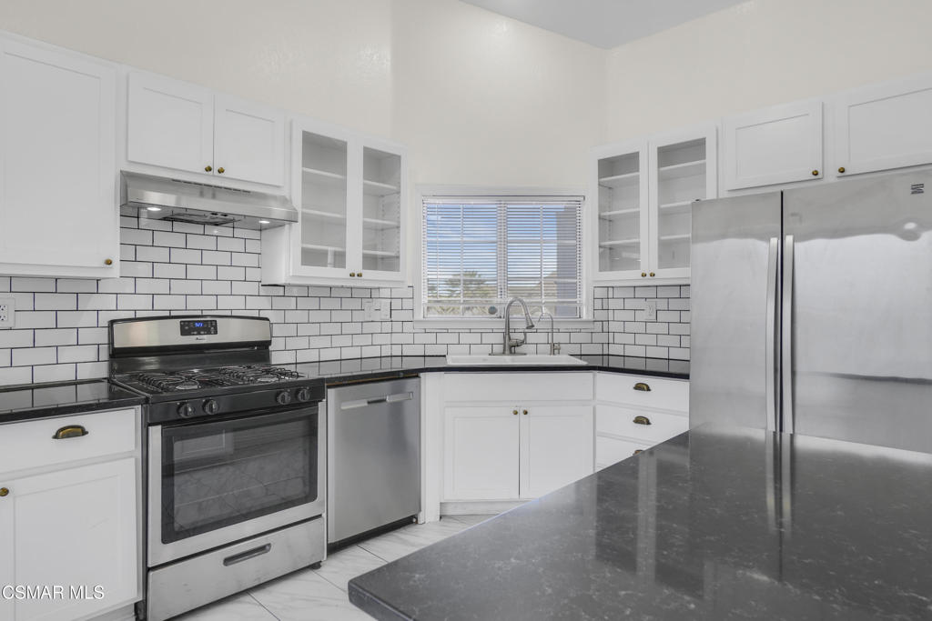 160 Birchwood Street, Anaheim CA 92808 - photo 7