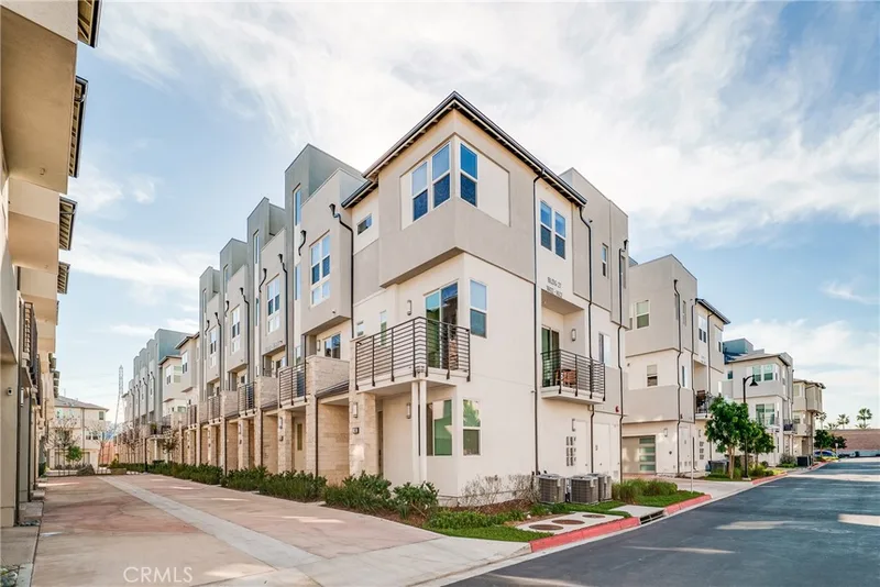 1602 W Bushell, Anaheim