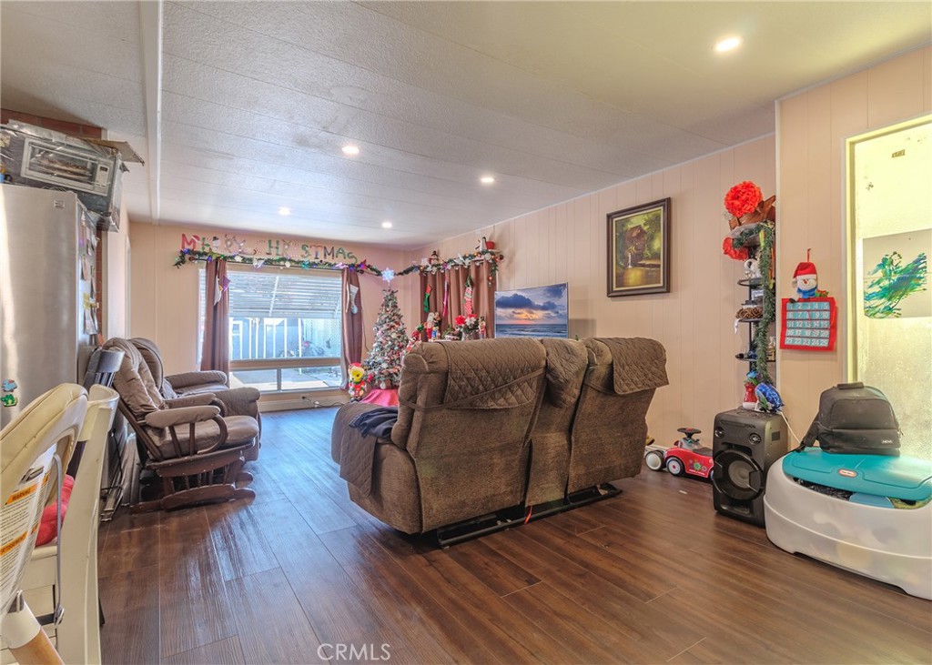 1616 S Euclid 100, Anaheim CA 92802 - photo 5