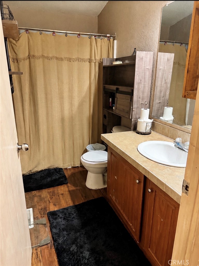 original bathroom1 - 1616 S Euclid 21, Anaheim CA 92802 - photo 10