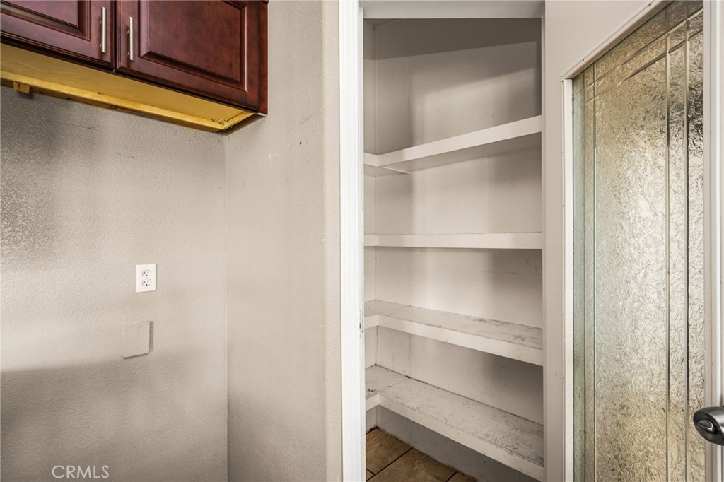Pantry - 1616 S Euclid 71, Anaheim CA 92802 - photo 16
