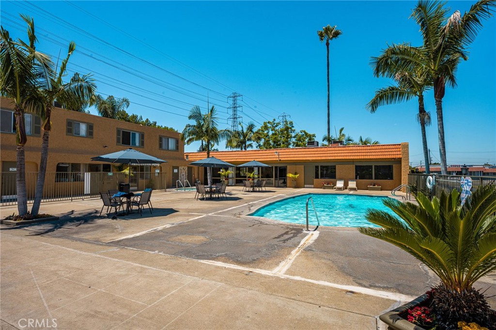 Community Pool - 1616 S Euclid 71, Anaheim CA 92802 - photo 39