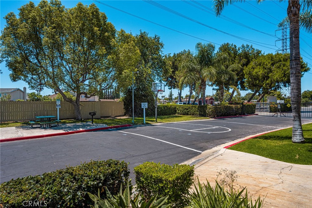 1616 S Euclid 71, Anaheim CA 92802 - photo 40