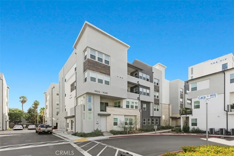 1634 Urbana, Anaheim