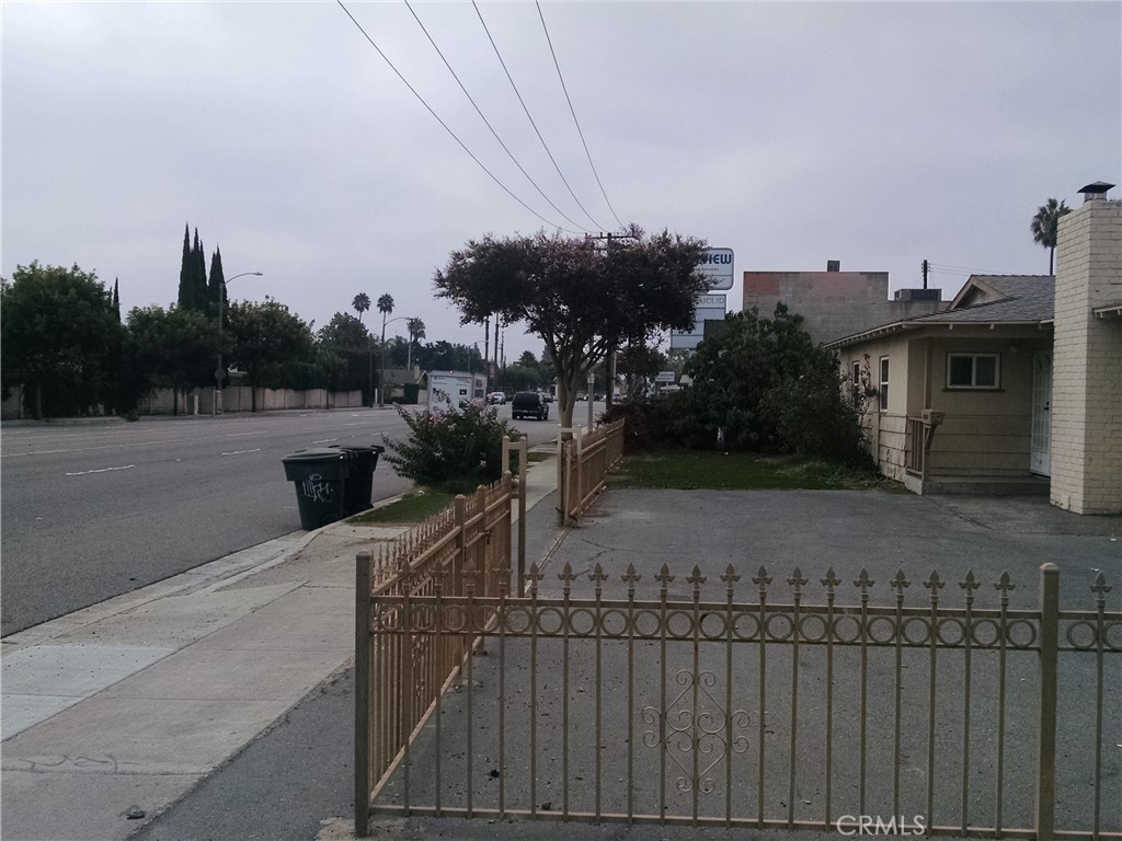 1645 S Euclid, Anaheim CA 92802 - photo 6