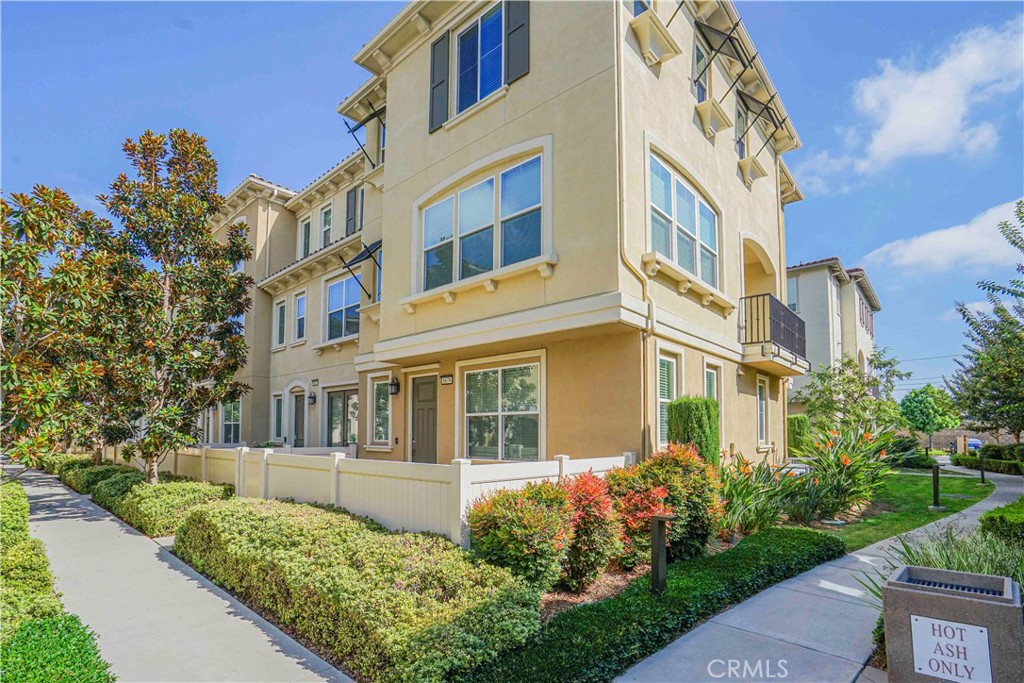 1679 1679 E Lincoln, Anaheim CA 92805 - photo 1