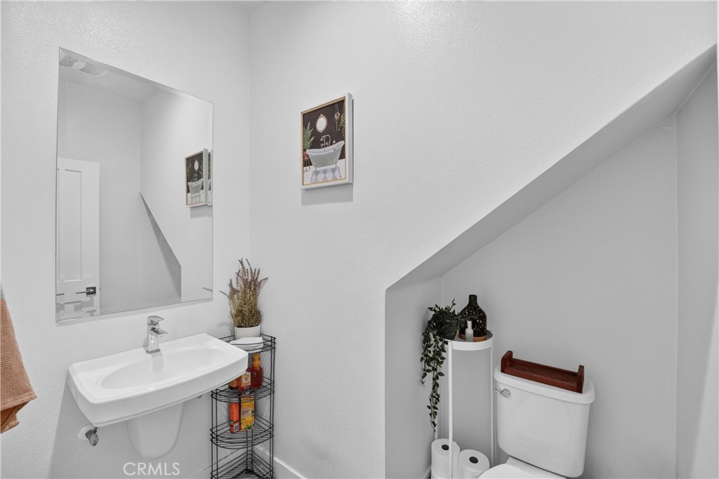 1684 S Lewis, Anaheim CA 92805 - photo 32
