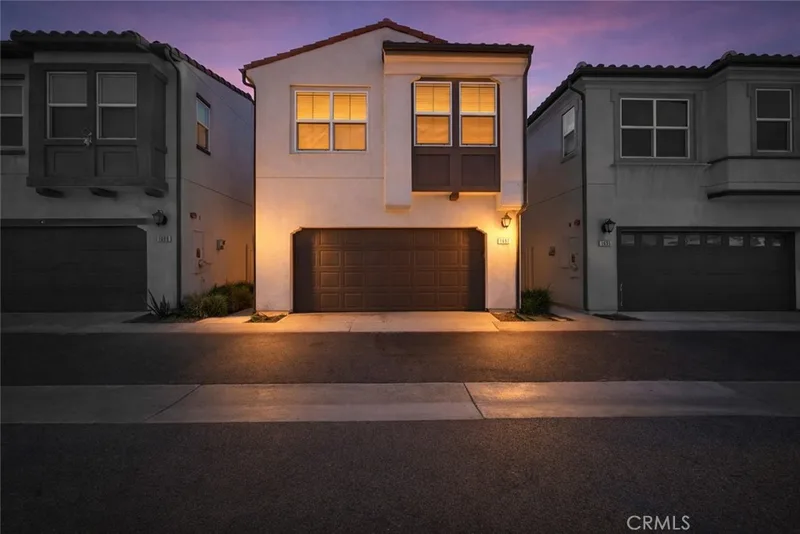 1692 W Trapezoid, Anaheim, CA 92802