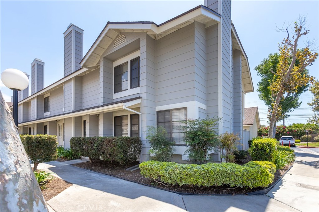 1700 W Cerritos 256, Anaheim CA 92804 - photo 1