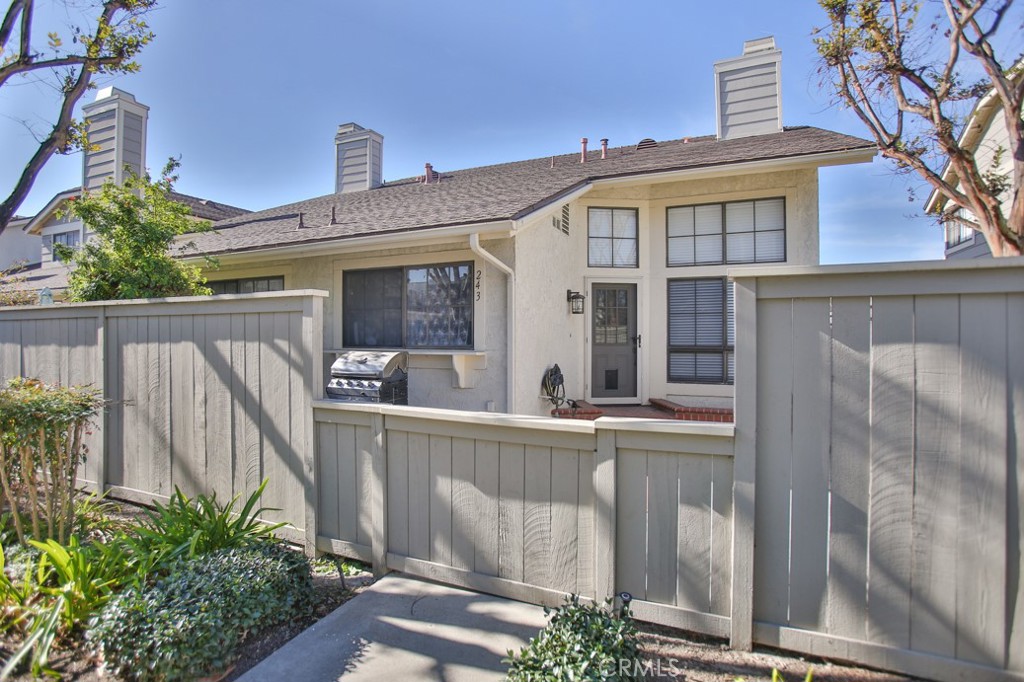 1700 W Cerritos Avenue 243, Anaheim CA 92804 - photo 1