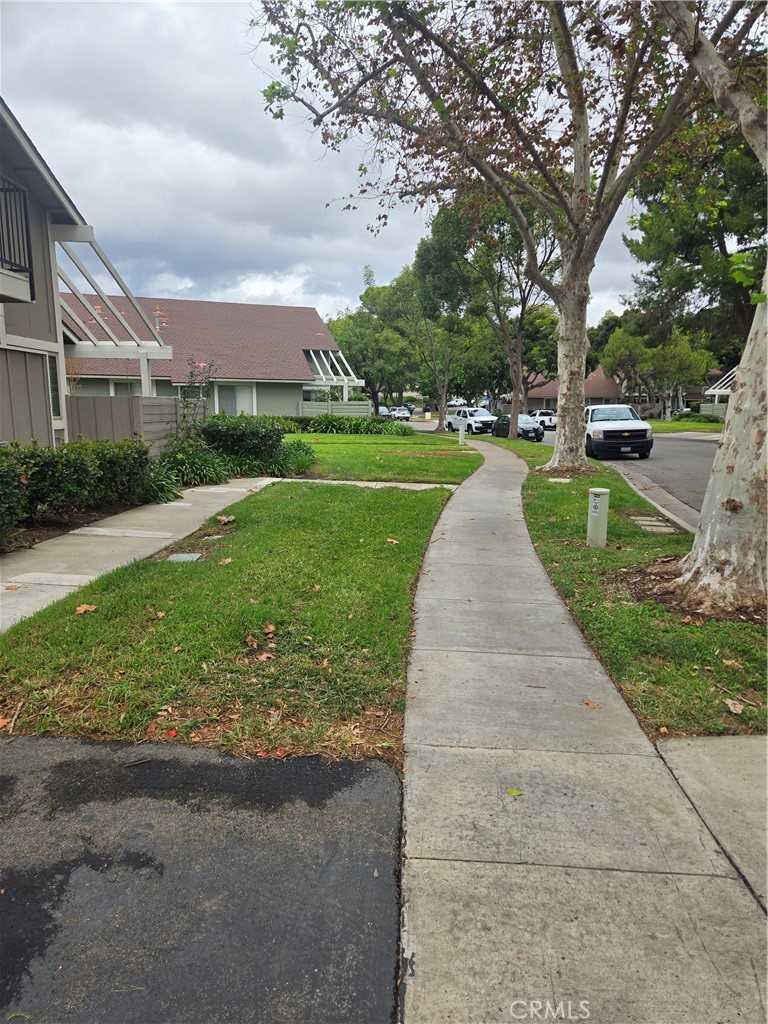 1701 N Willow Woods, Anaheim CA 92807 - photo 10