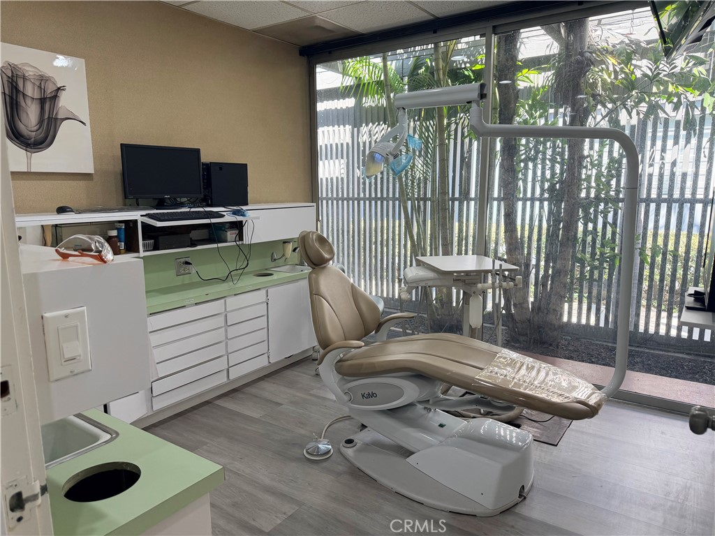 GreenRoom-Operatory 2 - 1731 W Romneya Drive, Anaheim CA 92801 - photo 12