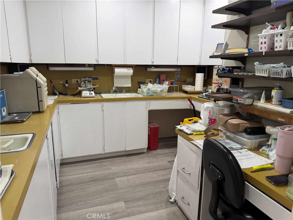 Lab Room - 1731 W Romneya Drive, Anaheim CA 92801 - photo 20