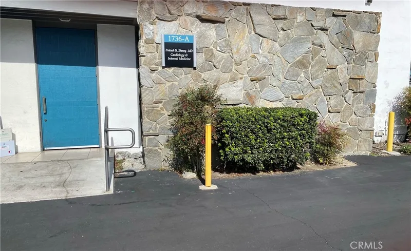 1736 MEDICAL CENTER DRIVE Drive, Anaheim, CA 92801