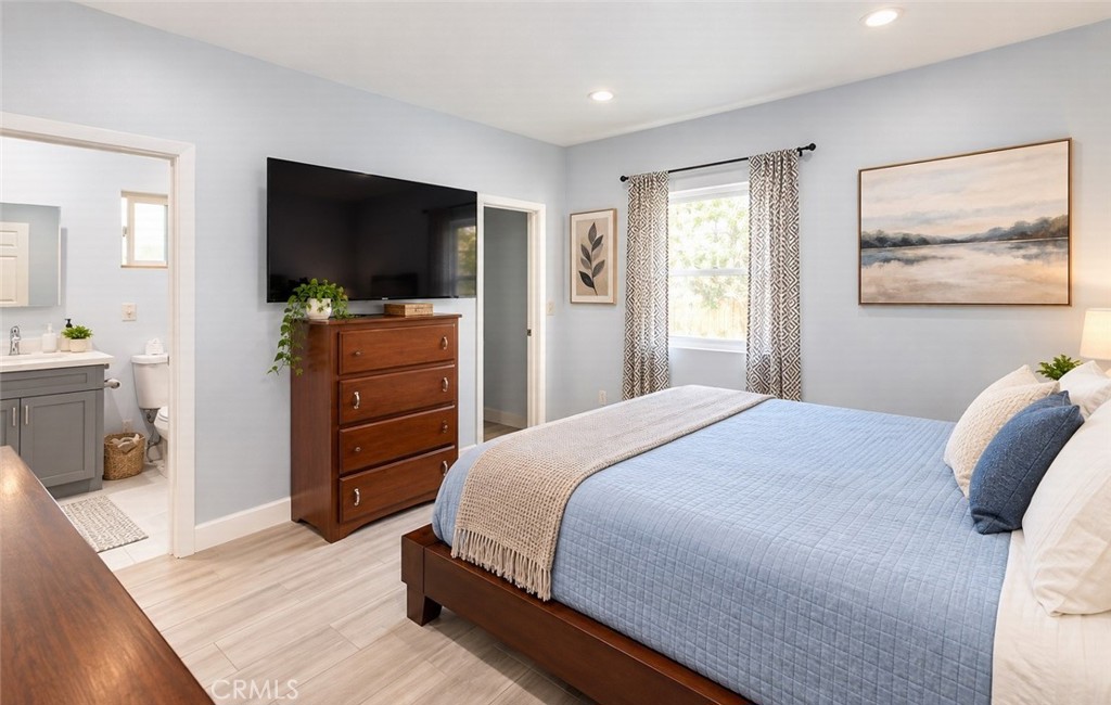 1738 VARNA S, Anaheim CA 92804 - photo 7