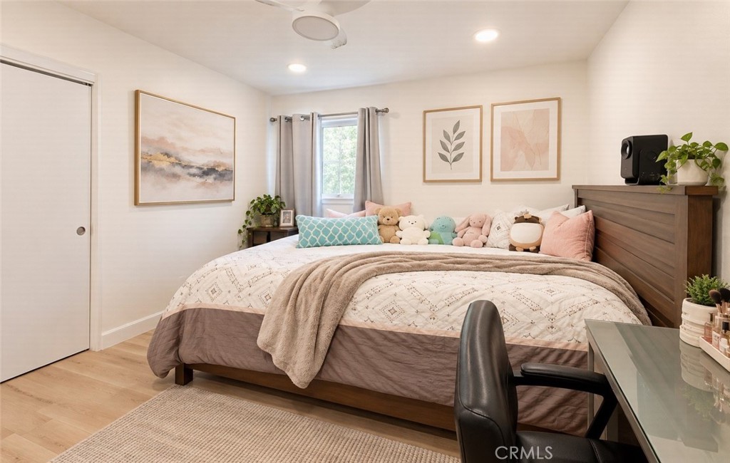 1738 VARNA S, Anaheim CA 92804 - photo 13