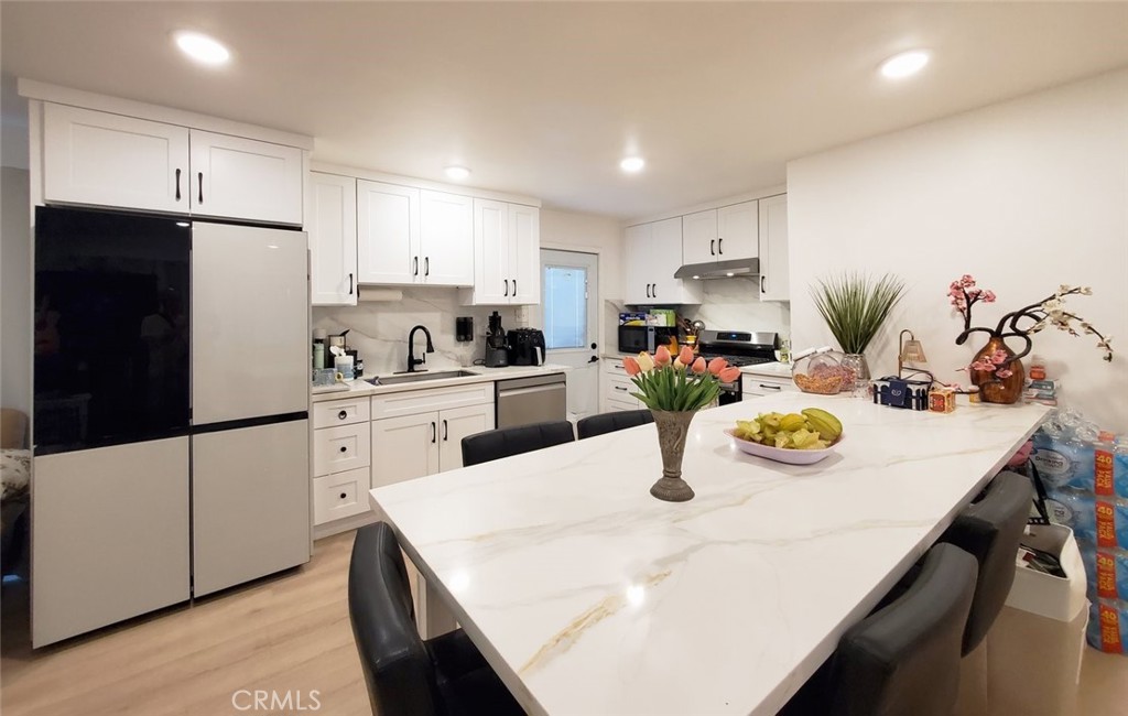 1738 VARNA S, Anaheim CA 92804 - photo 22
