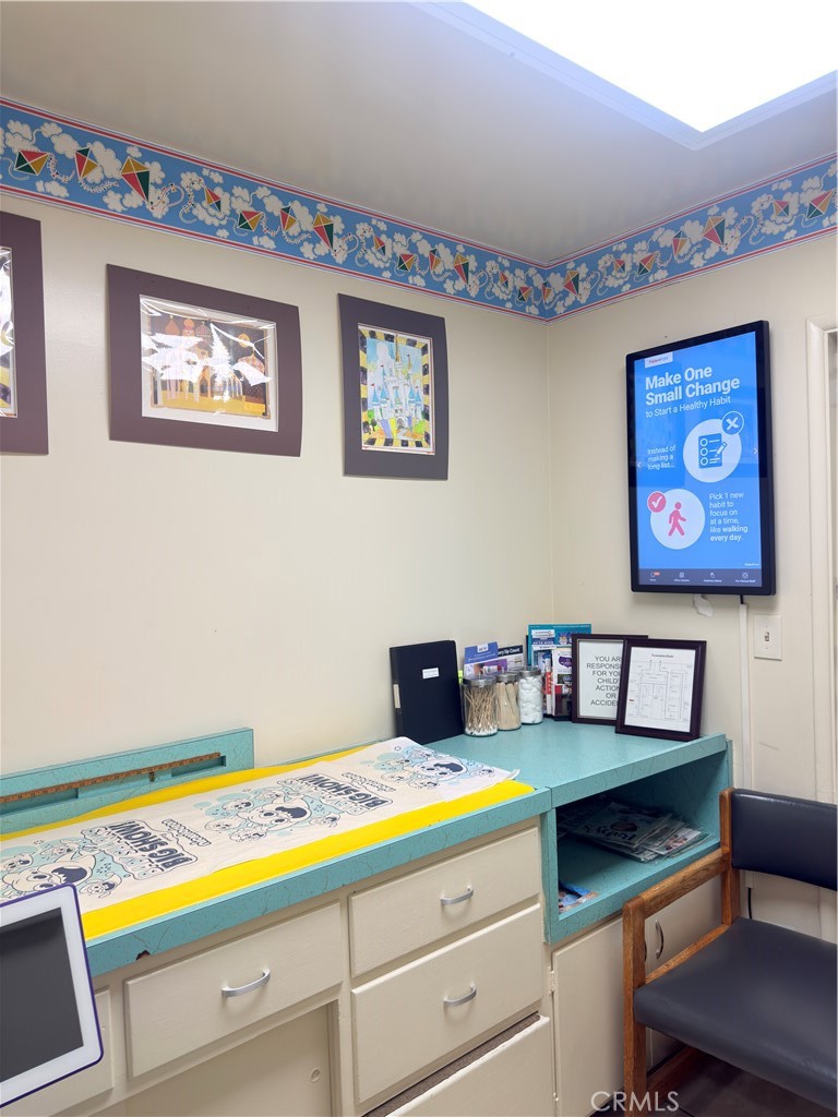 1741 A W Romneya Drive, Anaheim CA 92801 - photo 12