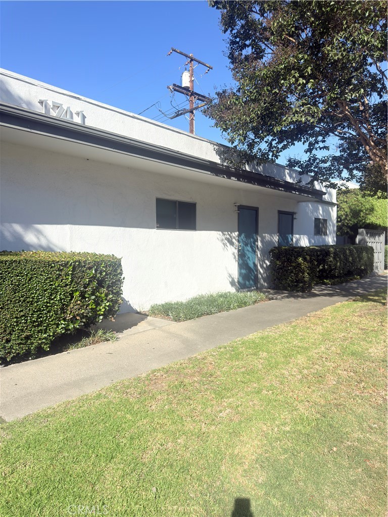 1741 A W Romneya Drive, Anaheim CA 92801 - photo 23