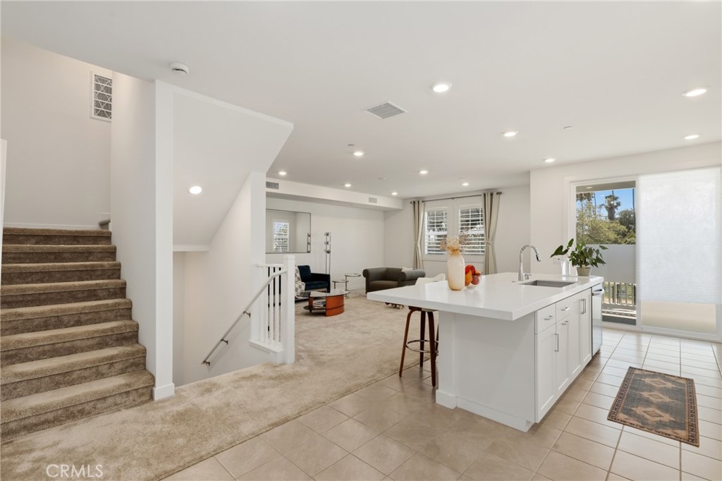 175 W La Palma Avenue 6, Anaheim CA 92801 - photo 7