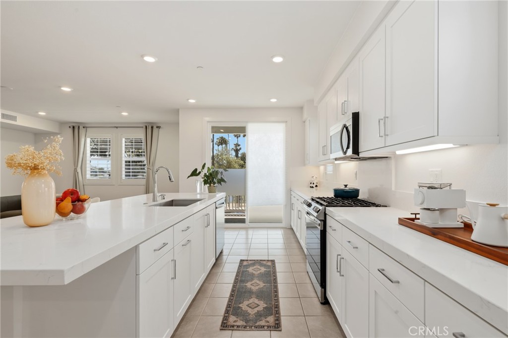 175 W La Palma Avenue 6, Anaheim CA 92801 - photo 10