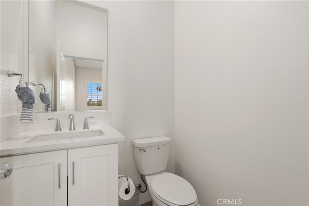175 W La Palma Avenue 6, Anaheim CA 92801 - photo 17