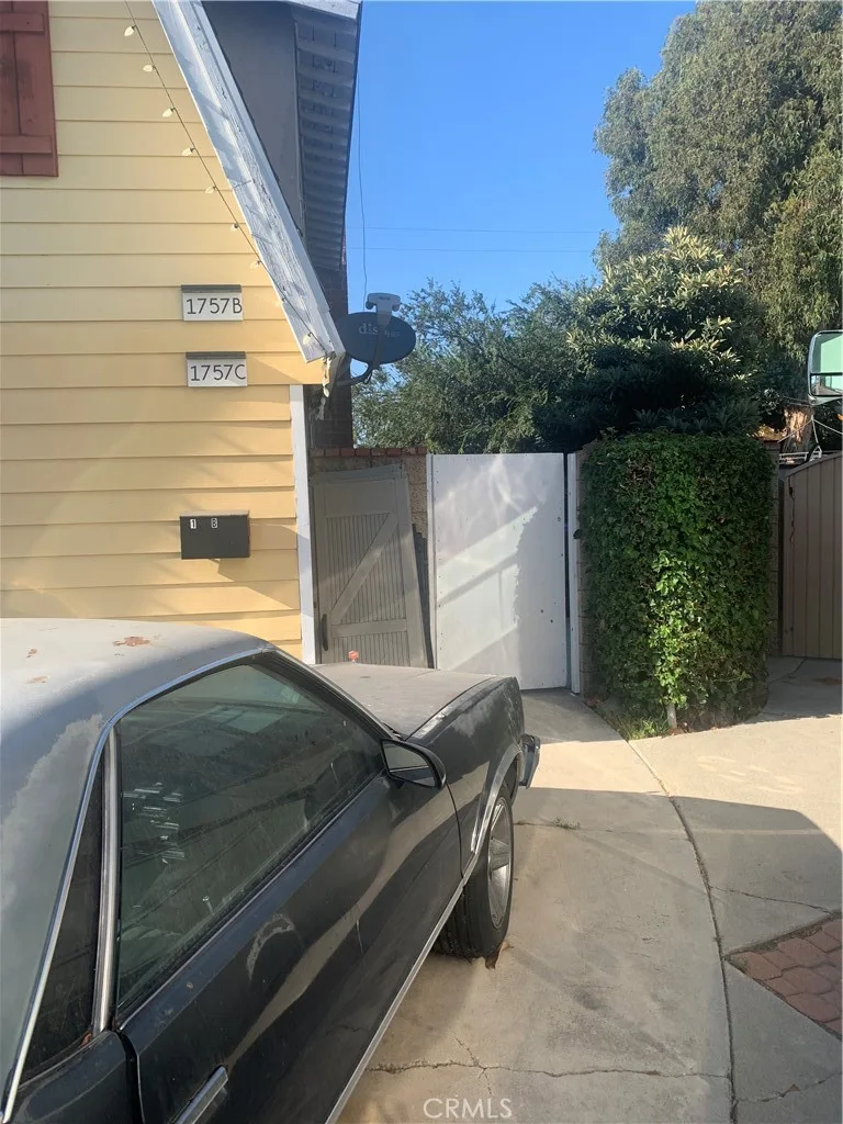 1757 W Brentwood Place B, Anaheim, CA 92804