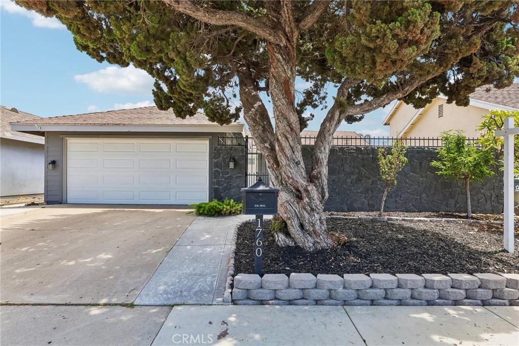 1760 N Glenview, Anaheim CA 92807 - photo 1
