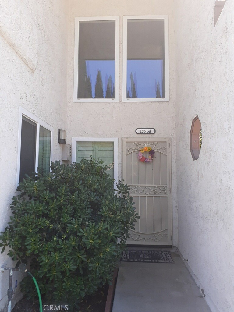 1776 S Dallas Drive A, Anaheim CA 92804 - photo 1