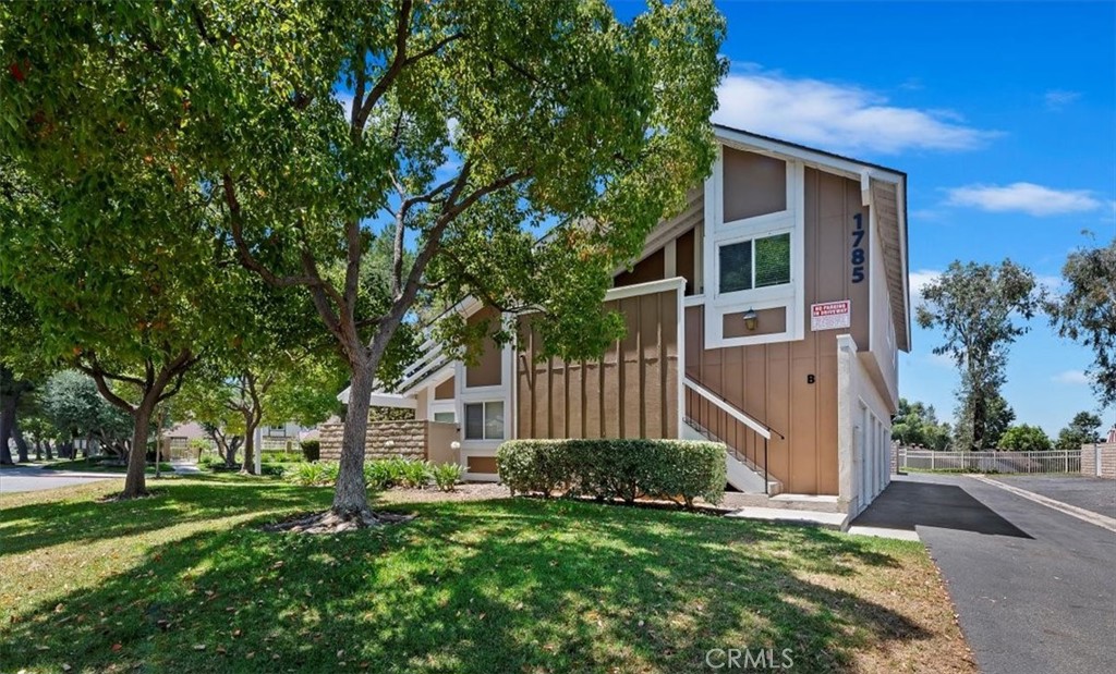 1785 N Willow Woods B, Anaheim CA 92807 - photo 1