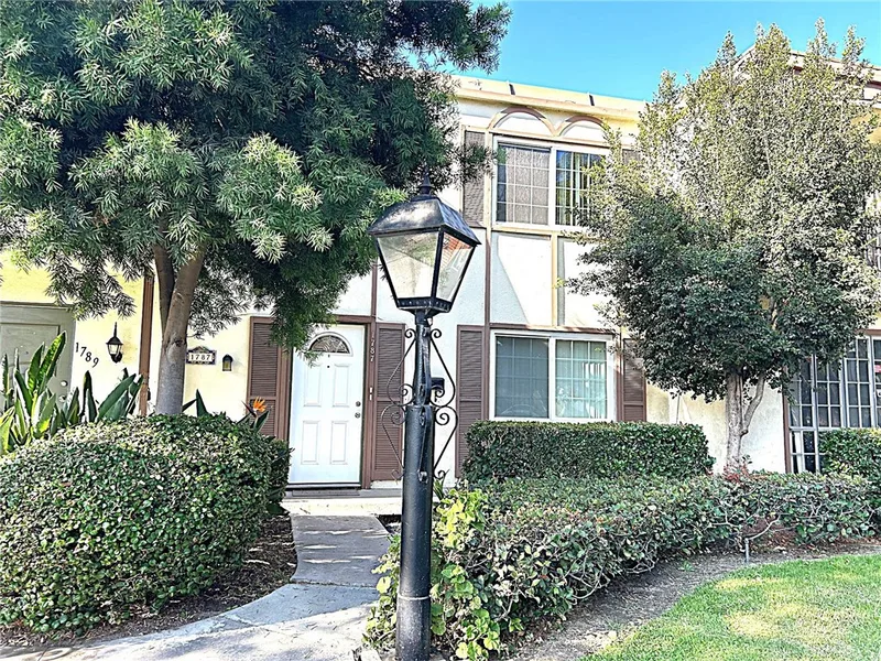 1787 W Greenleaf Avenue, Anaheim, CA 92801