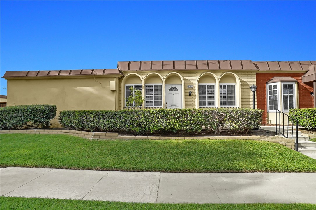 1795 W Glenoaks Avenue, Anaheim CA 92801 - photo 1