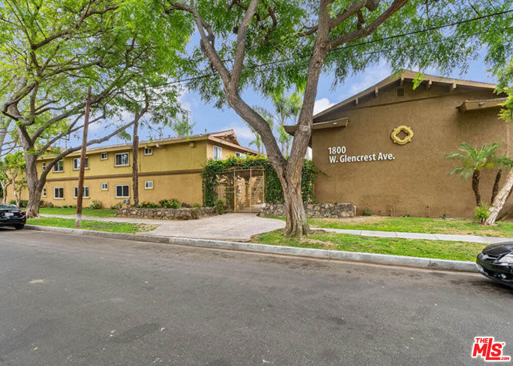 1800 W Glencrest Avenue, Anaheim CA 92801 - photo 1