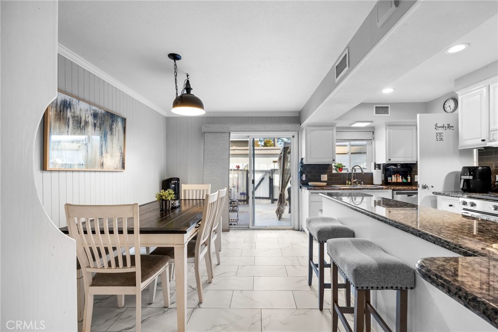 1800 W Gramercy 14, Anaheim CA 92801 - photo 1