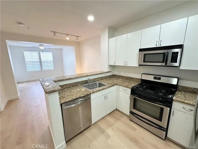 1801 E Katella 3129, Anaheim, CA 92805