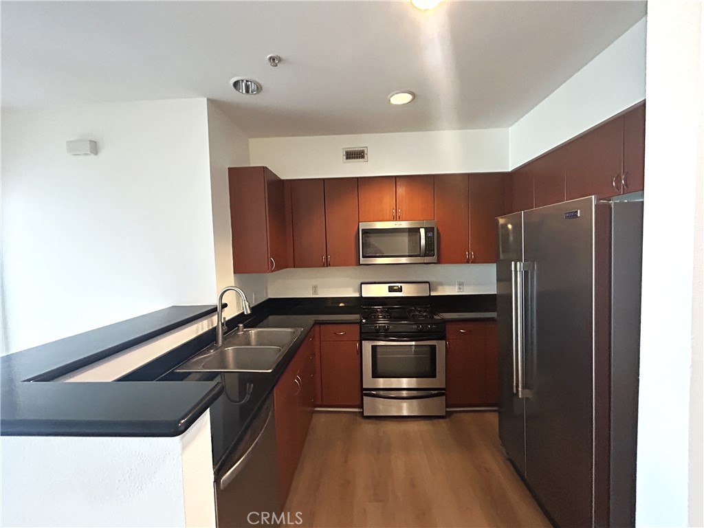 1801 E Katella, Anaheim CA 92805 - photo 3