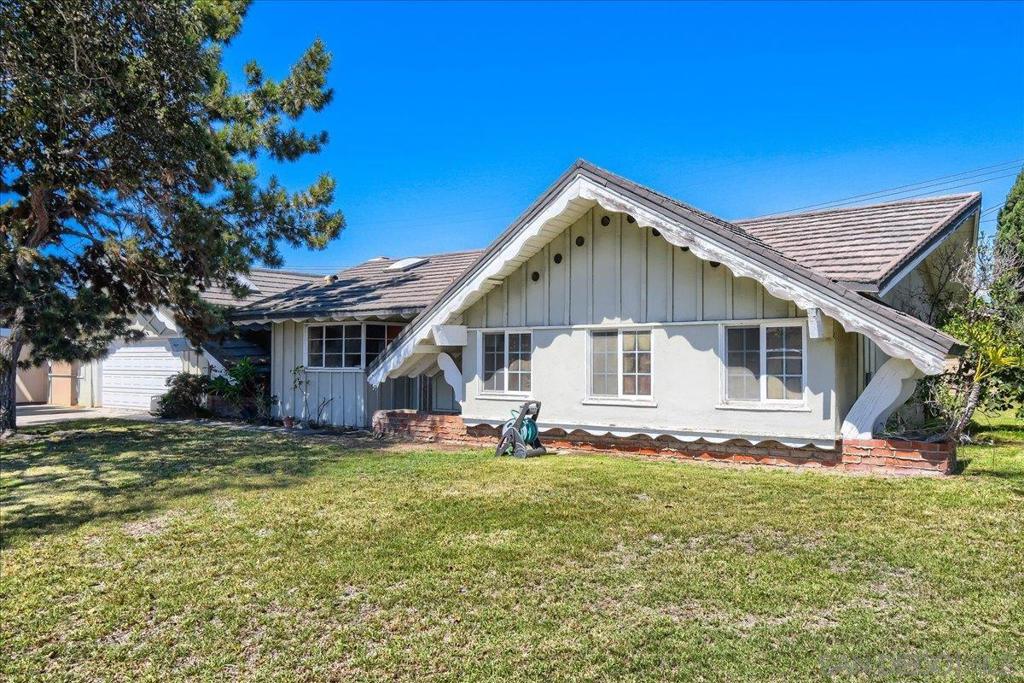 1809 W. Harriet Lane, Anaheim CA 92804 - photo 2
