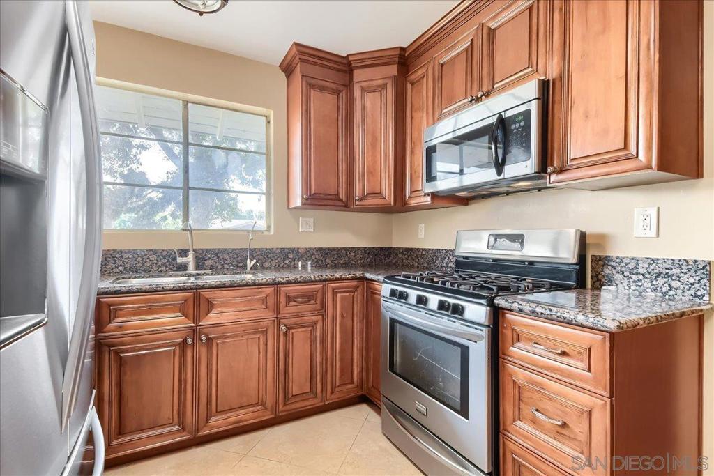 1809 W. Harriet Lane, Anaheim CA 92804 - photo 11