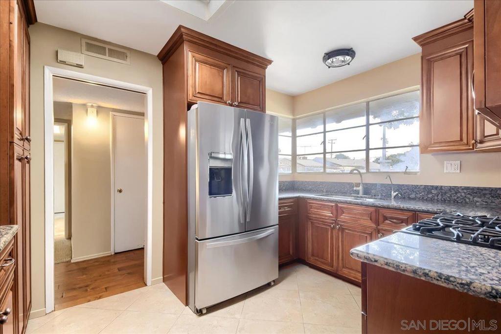 1809 W. Harriet Lane, Anaheim CA 92804 - photo 13