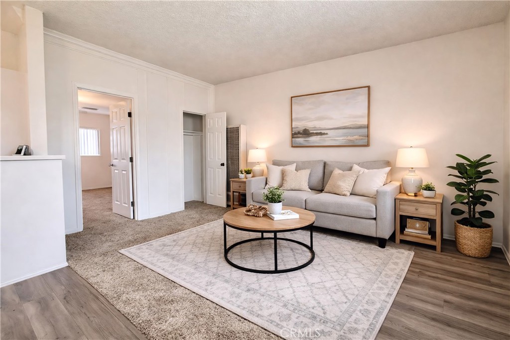 1820 W Sallie G, Anaheim CA 92804 - photo 4
