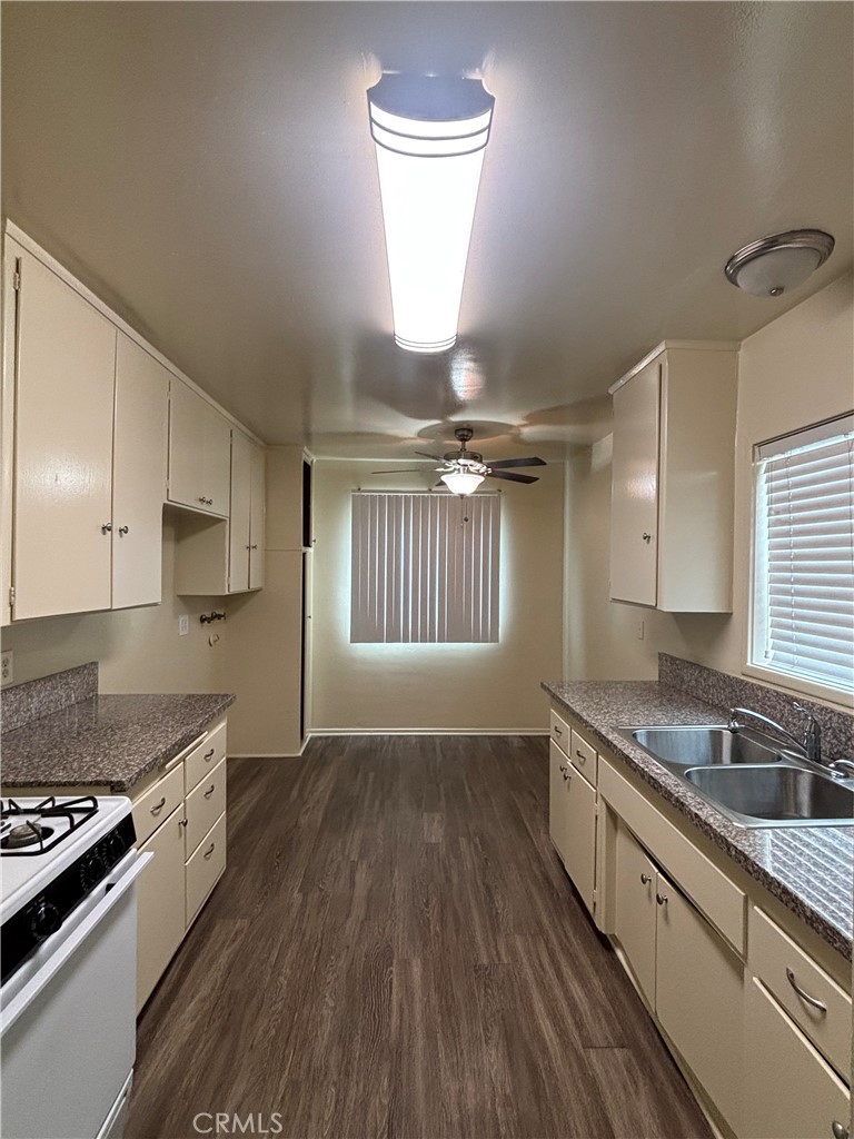 Unit A - 1837 W Gramercy, Anaheim CA 92801 - photo 7