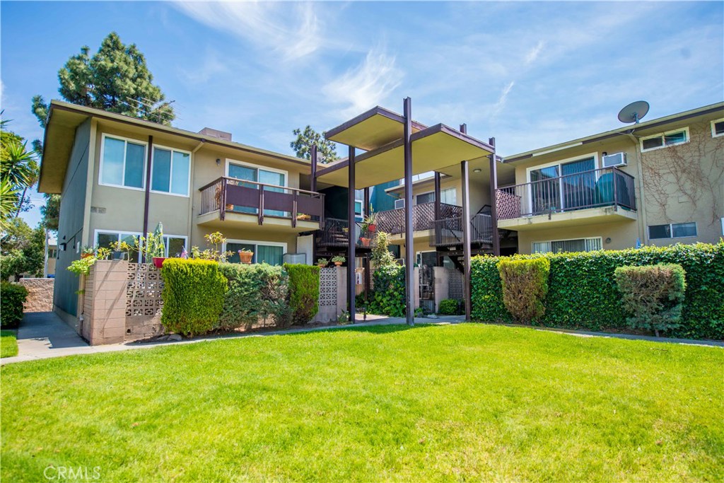 1850 W Greenleaf Avenue C, Anaheim CA 92801 - photo 1