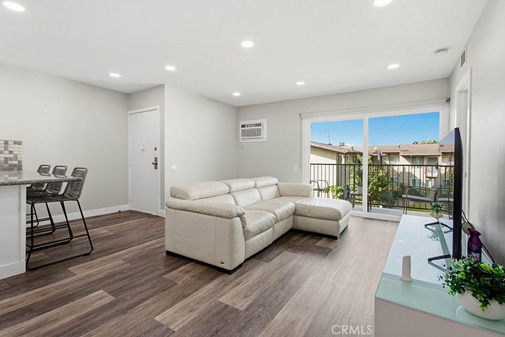 1860 W Glenoaks L, Anaheim CA 92801 - photo 13