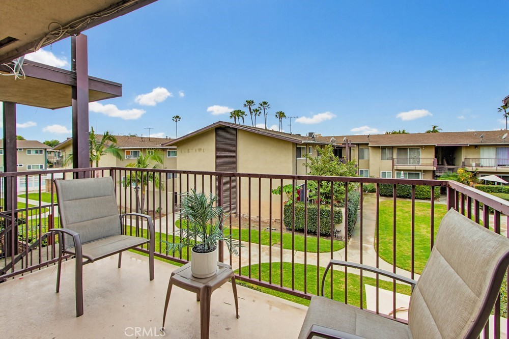1860 W Glenoaks L, Anaheim CA 92801 - photo 14