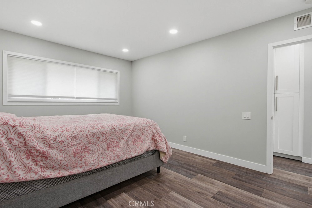 1860 W Glenoaks L, Anaheim CA 92801 - photo 19