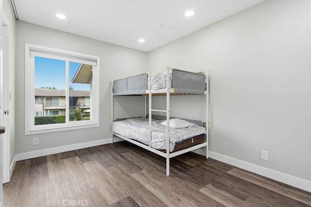 1860 W Glenoaks L, Anaheim CA 92801 - photo 24