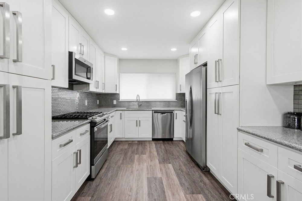 1860 W Glenoaks, Anaheim CA 92801 - photo 13
