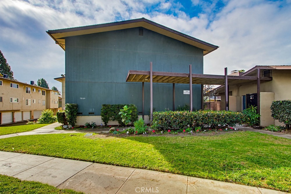 1860 W Glenoaks, Anaheim CA 92801 - photo 39