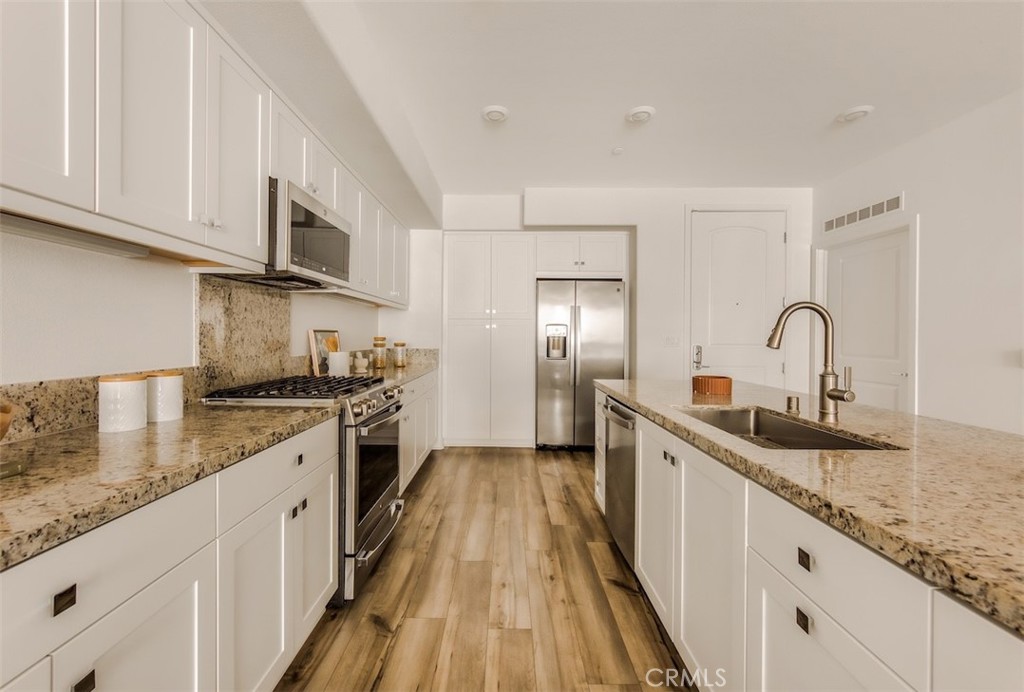 1879 S Union Street 85, Anaheim CA 92805 - photo 4